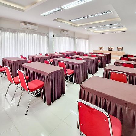 Urbanview Hotel Tridaya Cisarua Puncak Dış mekan fotoğraf